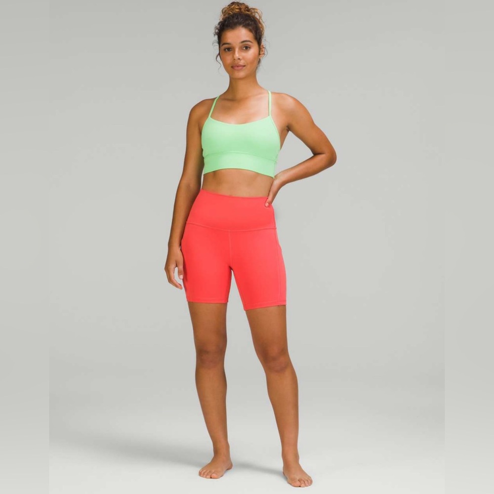 NWT Lululemon Align 6” shorts with pockets size 8